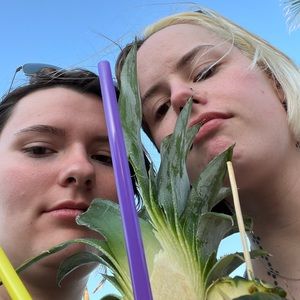 Meet your Posher, Allie